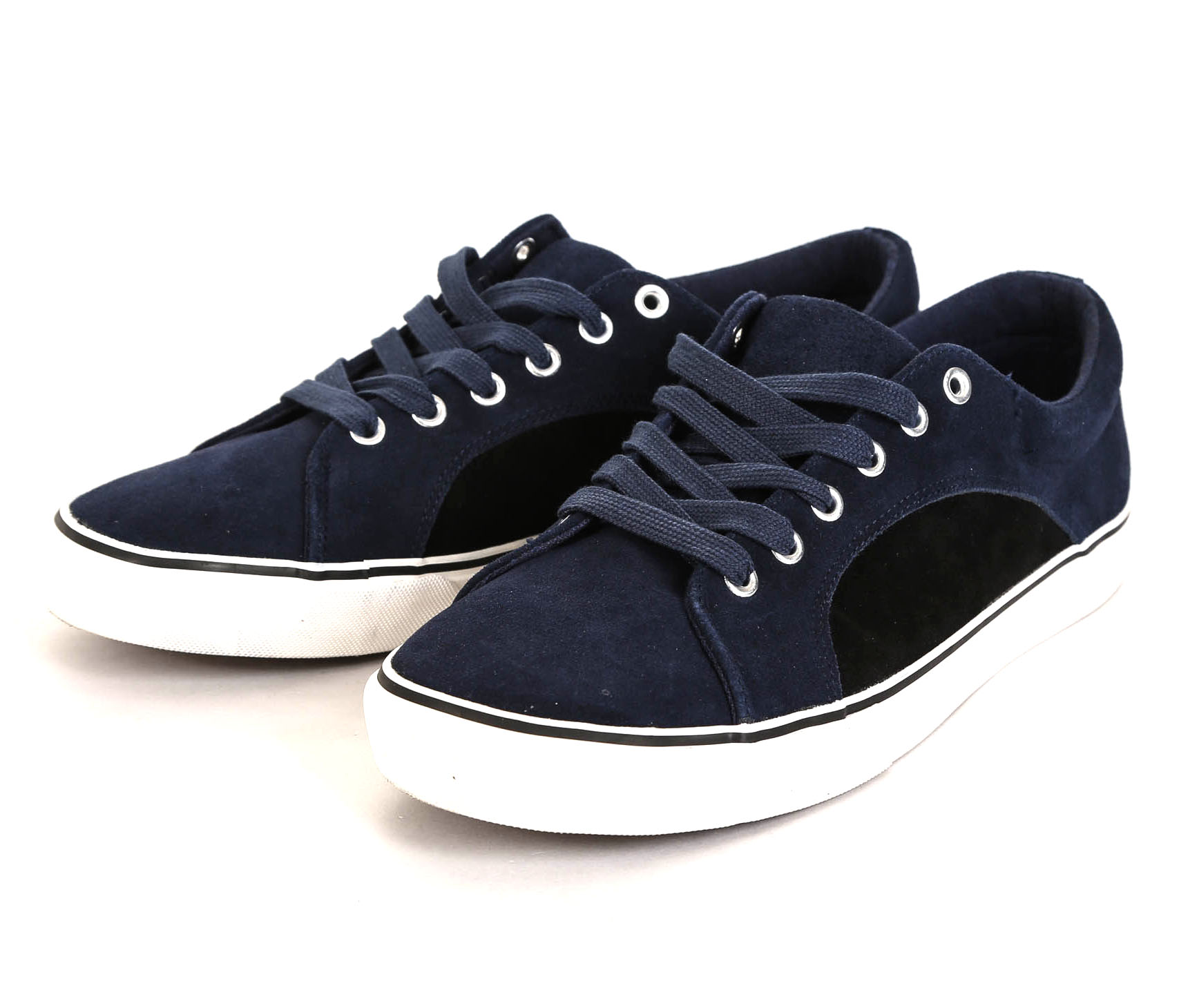 

кеди шкіра Jack&jones 21735M556F38SK 39 т.синій з чорним