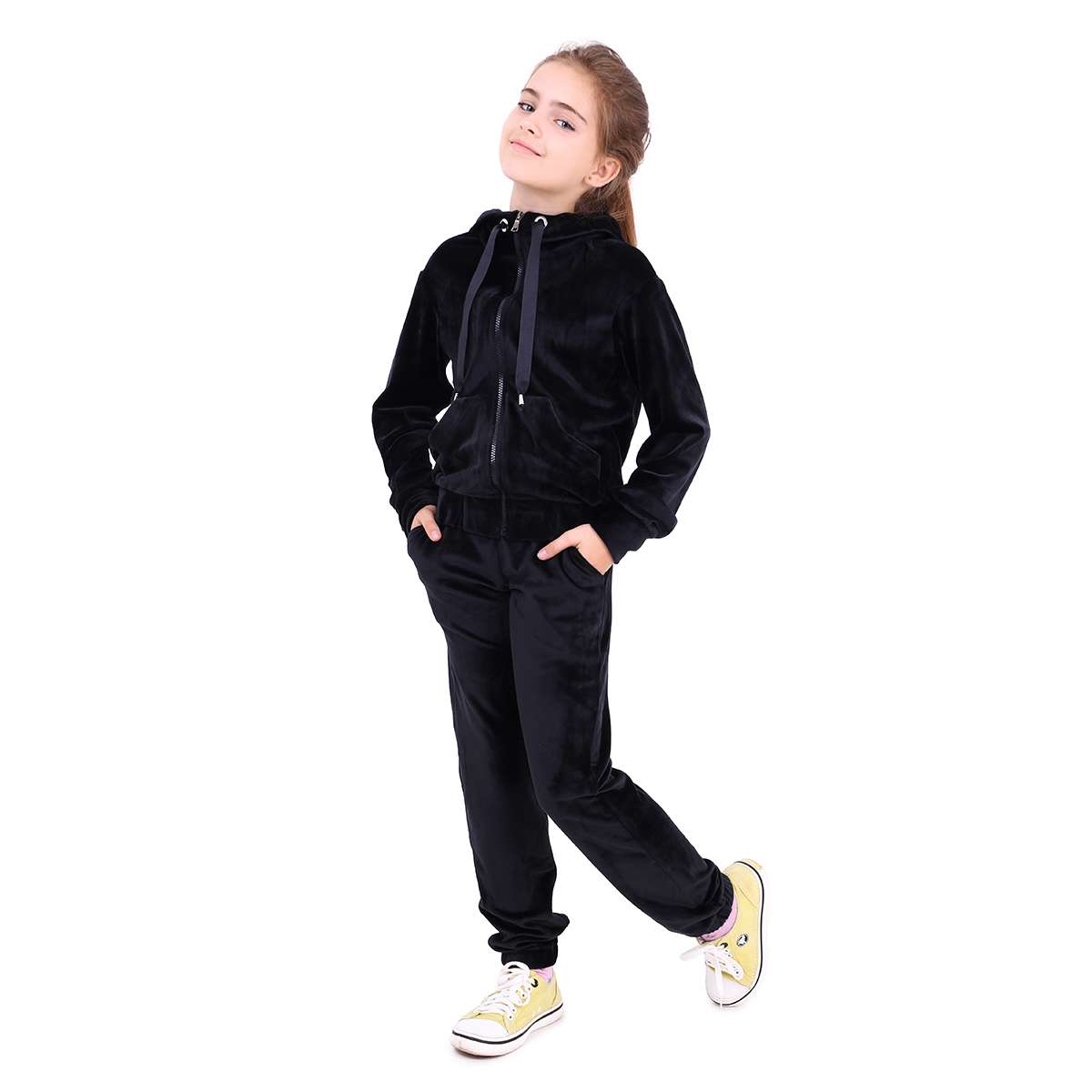 

Спортивный костюм Timbo Monica р.40 (11-12 лет) 152 см Черный (K041148)