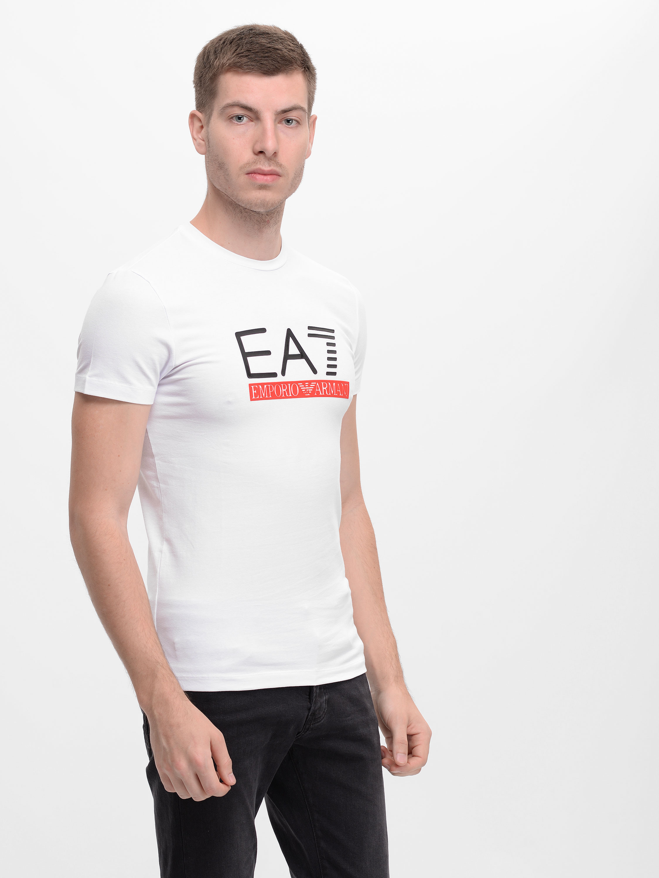 

Футболка EA7 8265  (44) Белая, Футболка EA7 8265 S (44) Белая