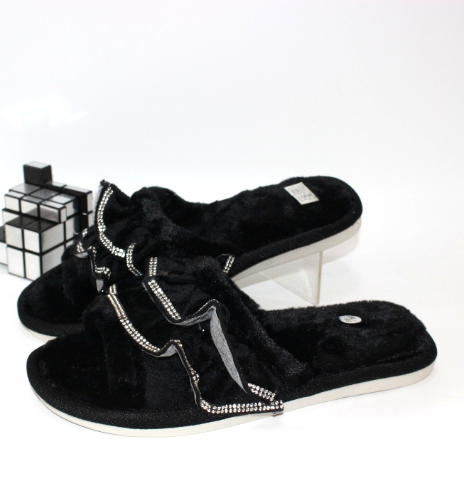 

Тапочки женские Fashion 43873-46-black 36/37 23.5см черный