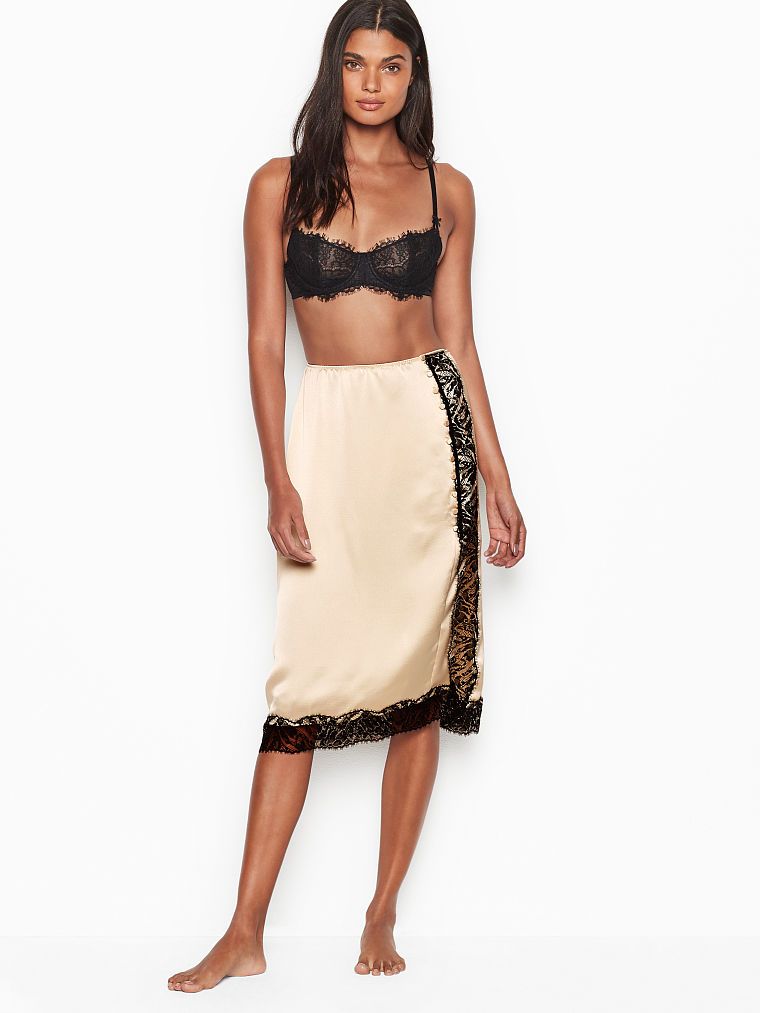 

Юбка Victoria's Secret 628104063  Бежевая, Юбка Victoria's Secret 628104063 XS Бежевая