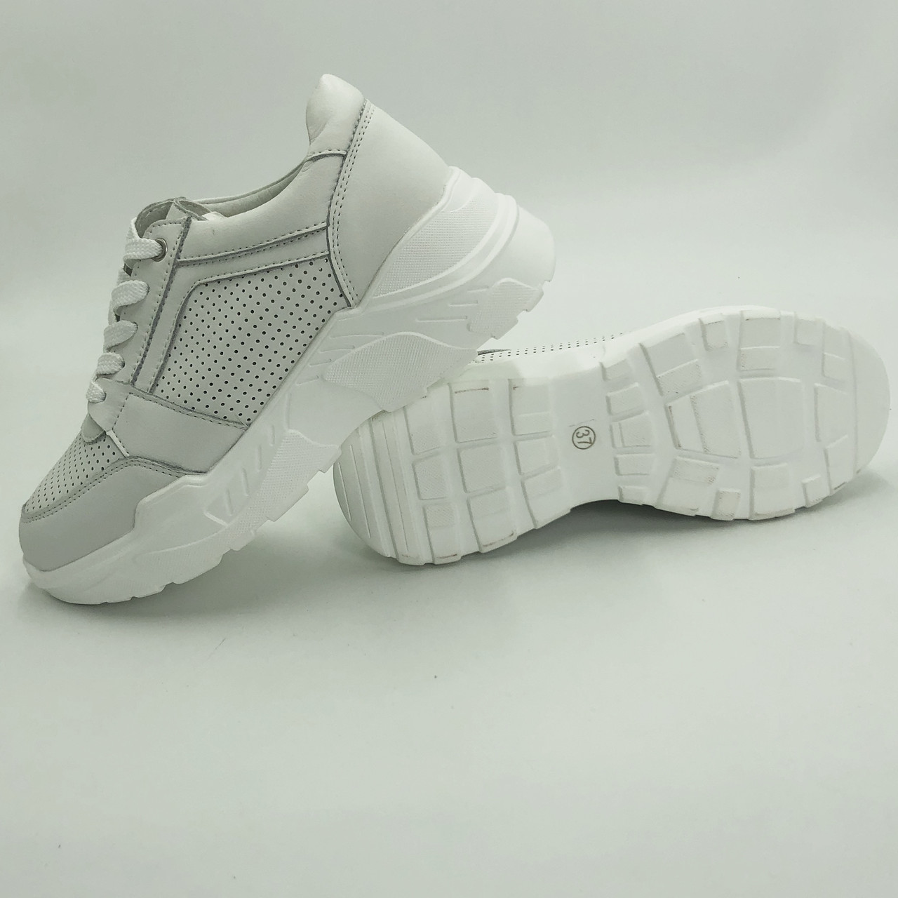 

Кросовки женские Gabis 81098-1 белый / Модель 96180 38