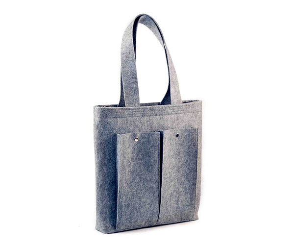 

Сумка FeltFabricDesign из войлока на кнопке серая ВМ1