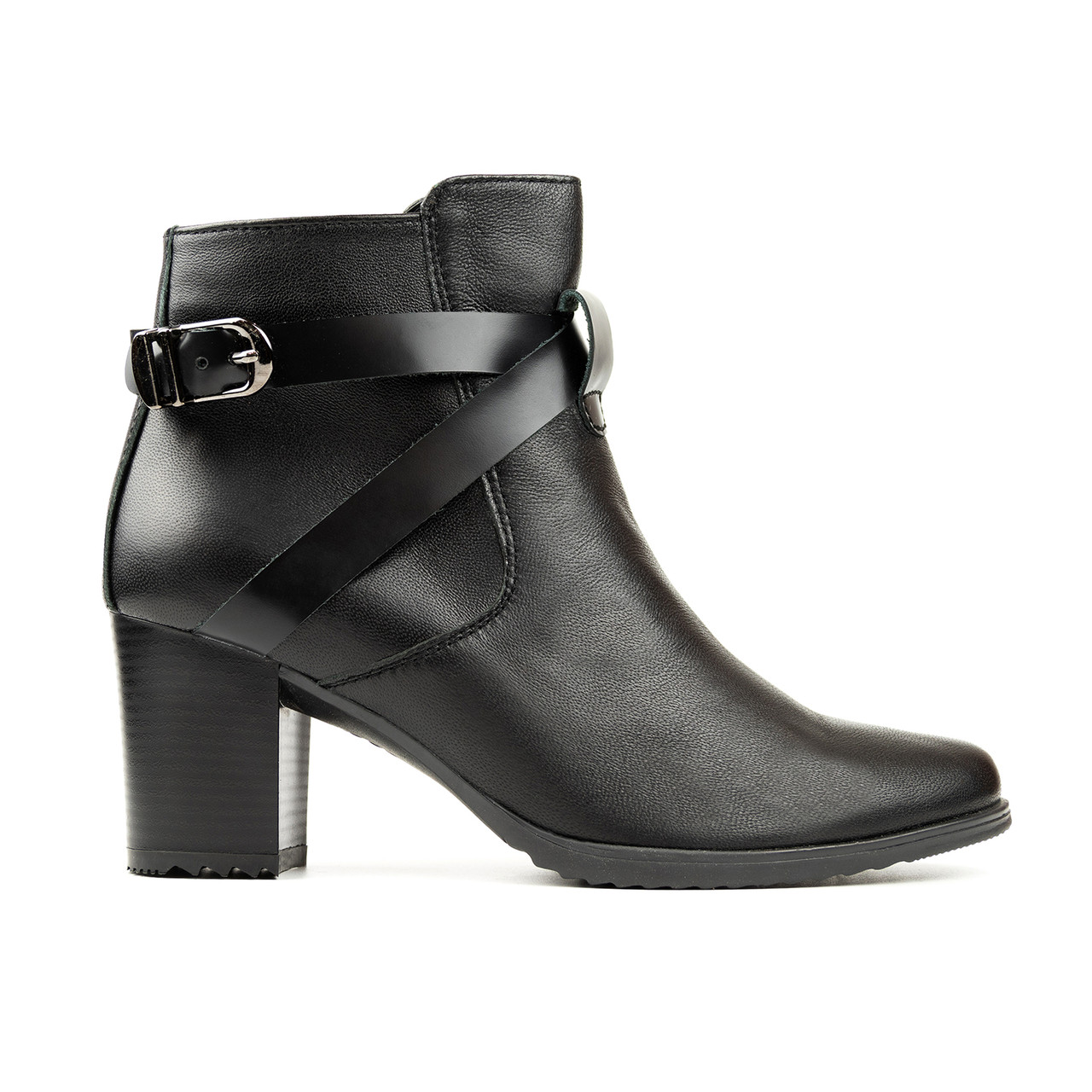

Ботинки Woman's heel 39 черный (О-684)