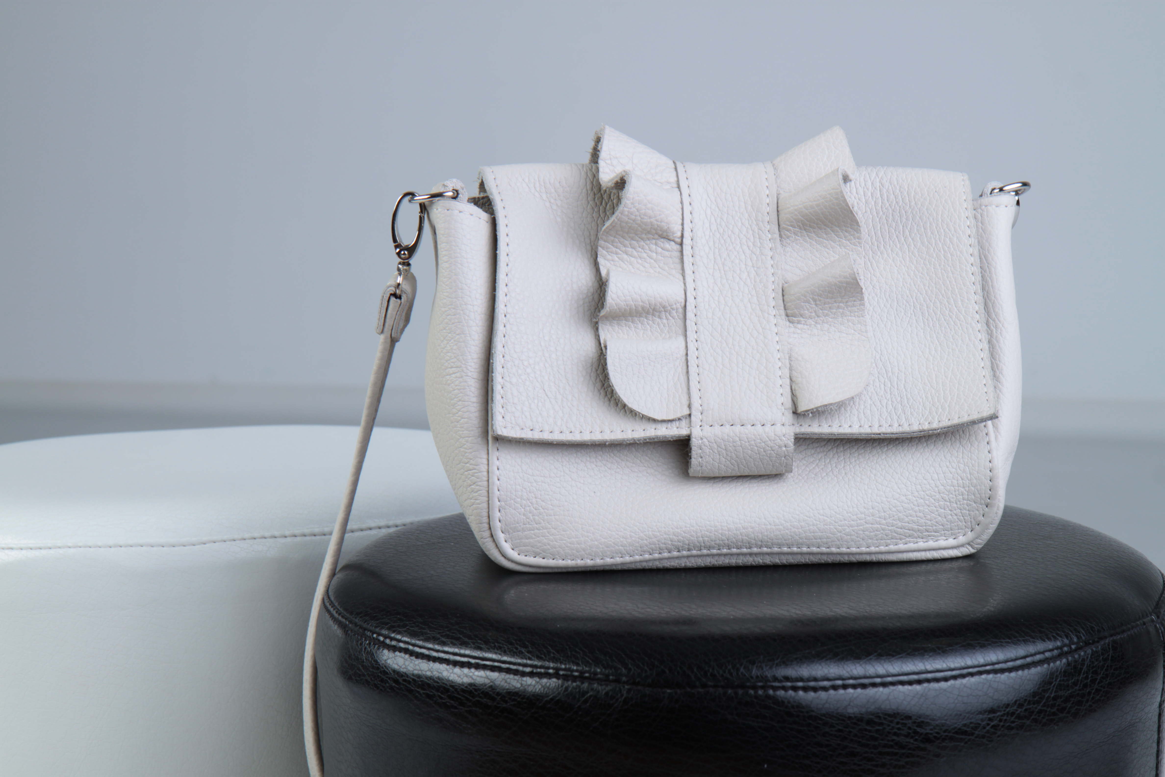 

Сумка Bagster из натуральной кожи ручной работы