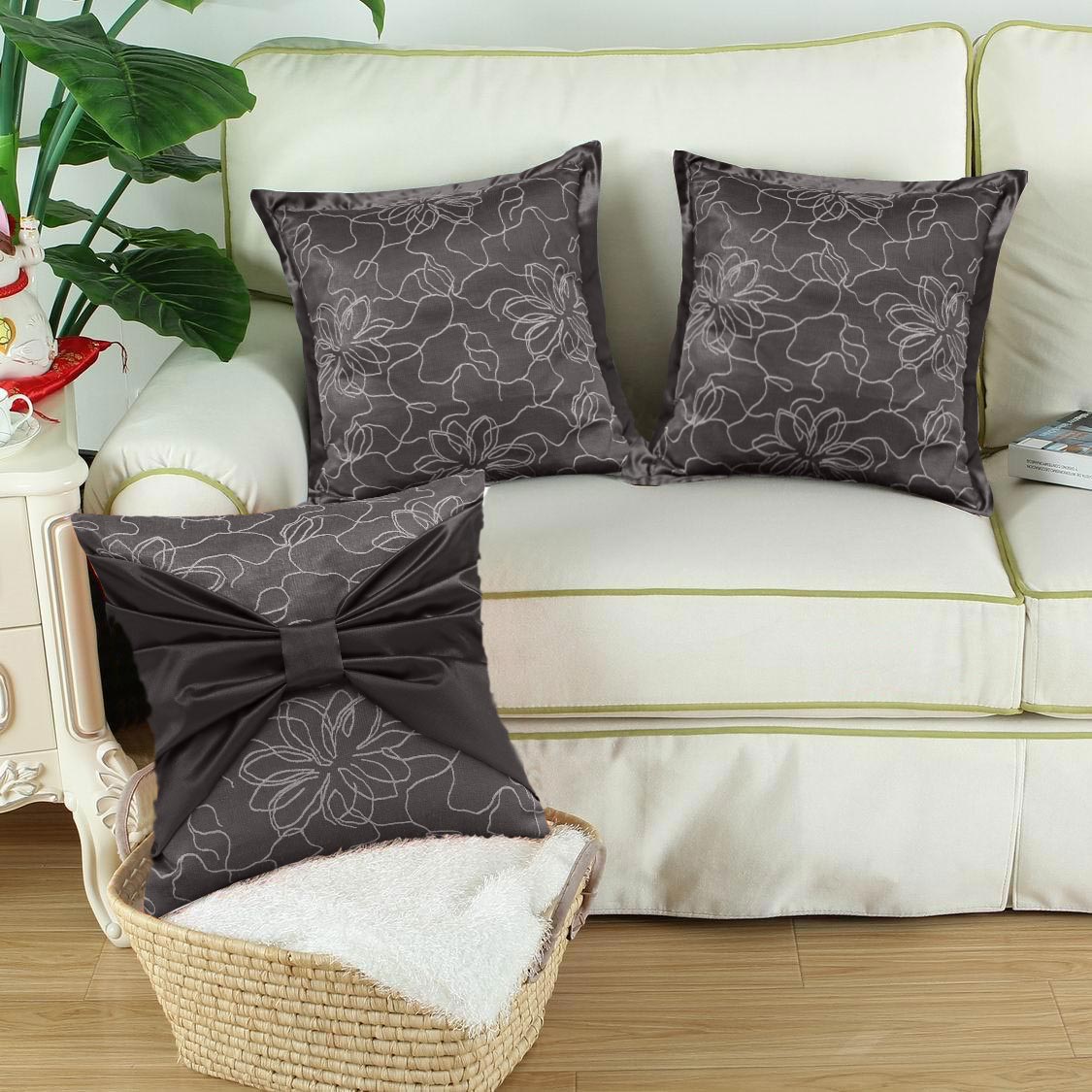 

Комплект интерьерных подушек Ярема 1443/585755 45x45 см 3 шт. Ткань подбирается индивидуально - возможны различные цвета.