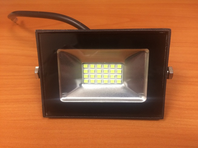 

Прожектор SMD SL37-20G 20W зеленый (59740)