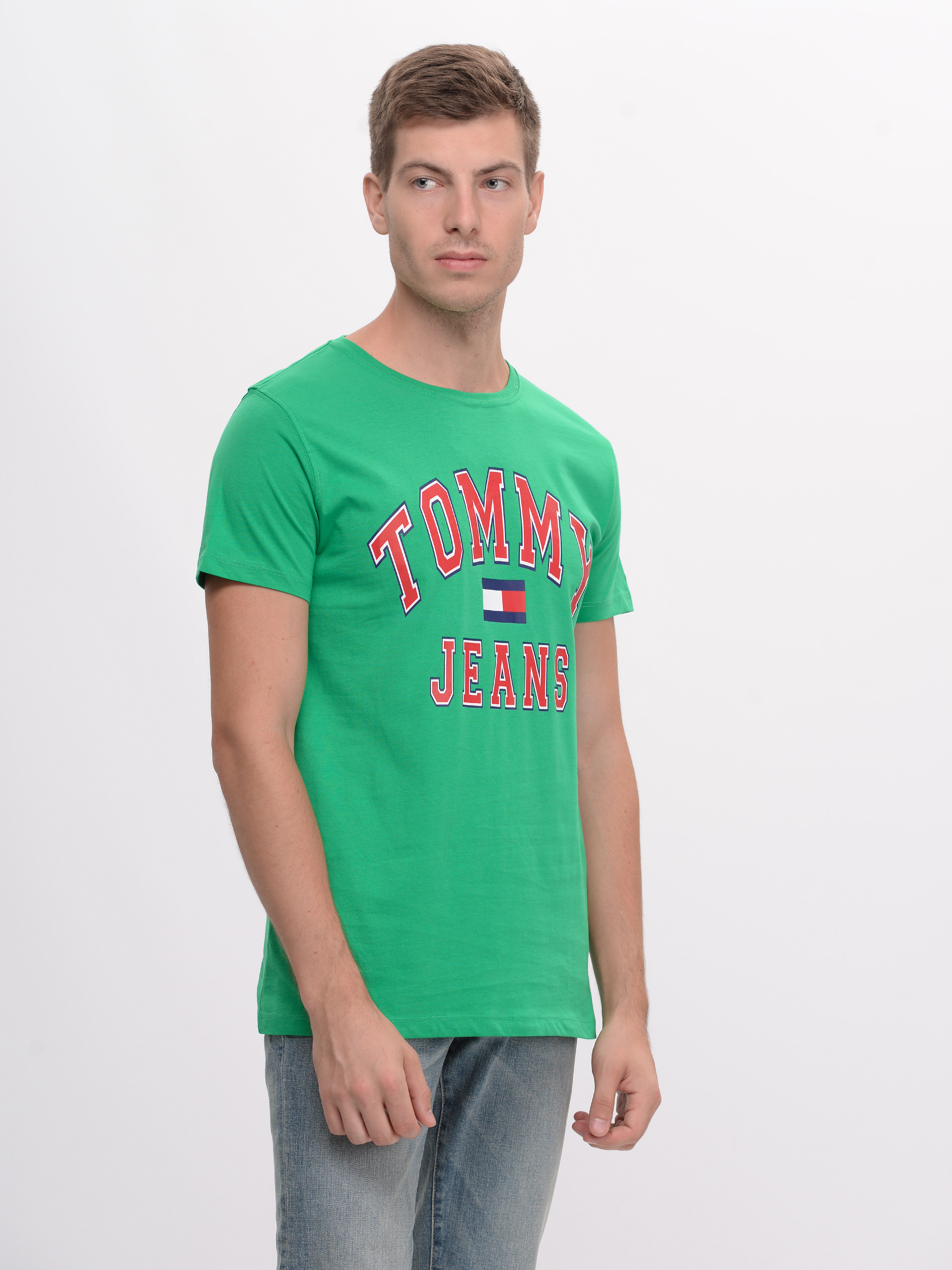 

Футболка Tommy Hilfiger 9633.4 L (48) Зеленая