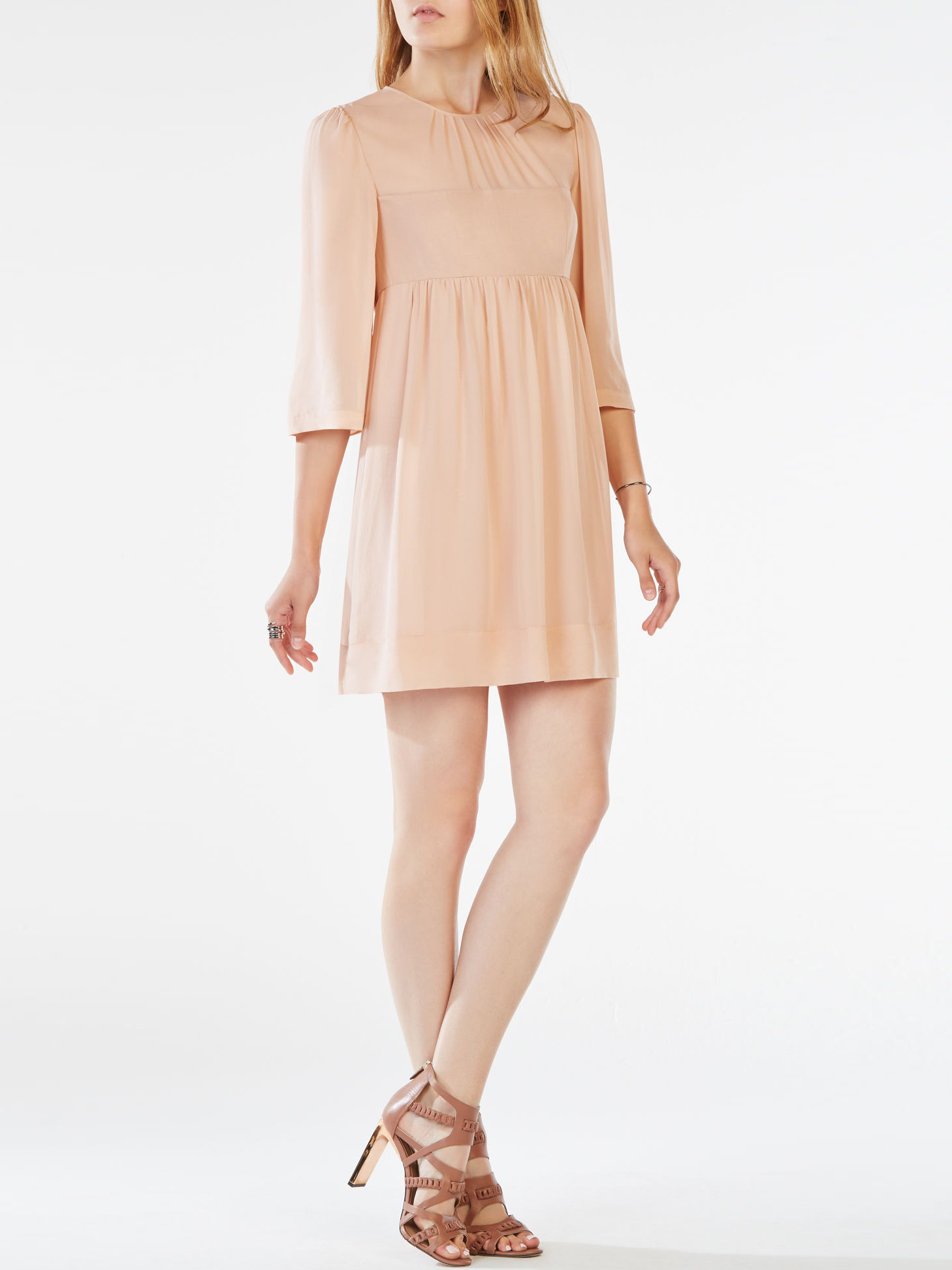 

Платье BCBGMAXAZRIA smixb04800073 M Бежевое