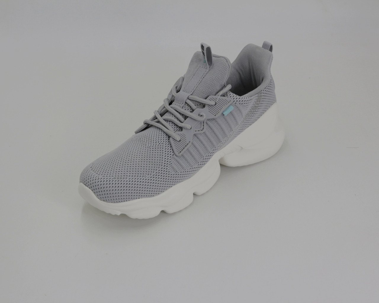 

Кроссовки женские Baas/L1548-7 LT GREY Модель 104963 40