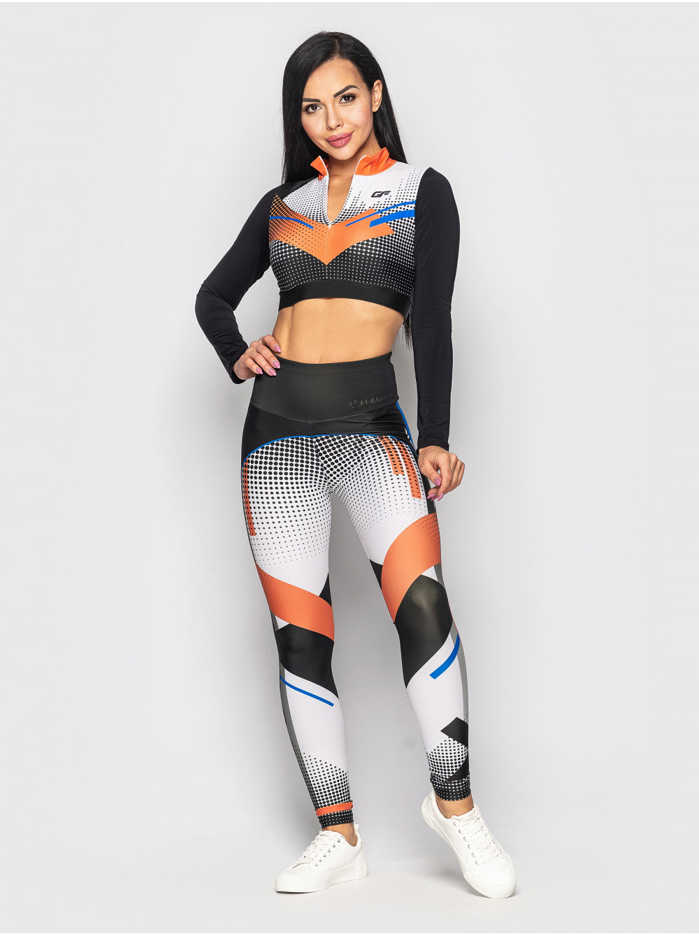 

Костюм для фитнесса 90009 GO fitness черный с принтом 46-48