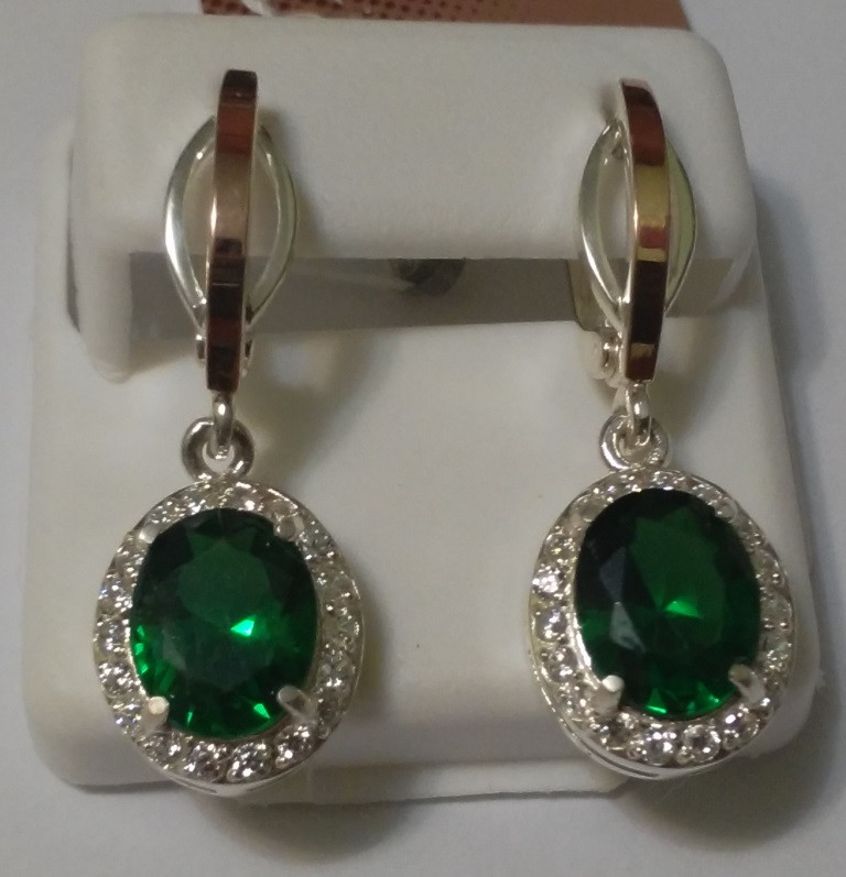 

Серьги из серебра с зеленым камнем Мирате