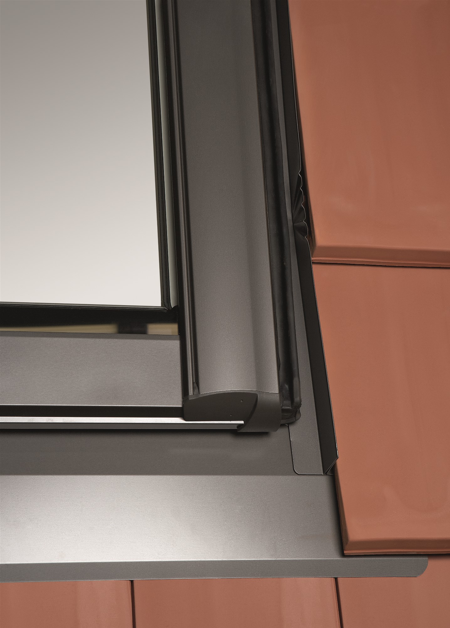 

Оклад окна Roto Designo EDR Rх WD 1x1 SDS AL 07/14 74x140 см (4048001293256)