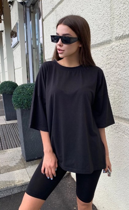 

Женская футболка оверсайз KML 00559  (-) Черный (K -559 B1, Женская футболка оверсайз KML 00559 M (44-46) Черный (K -559 B1)