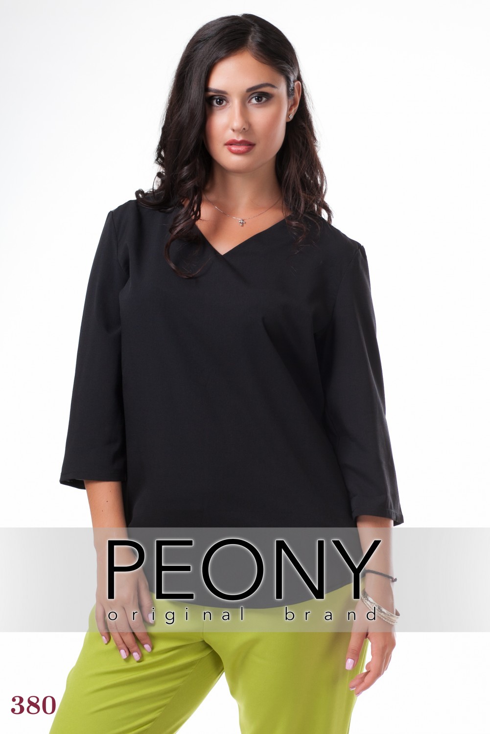 

Блузка PEONY Токио 48 чёрный