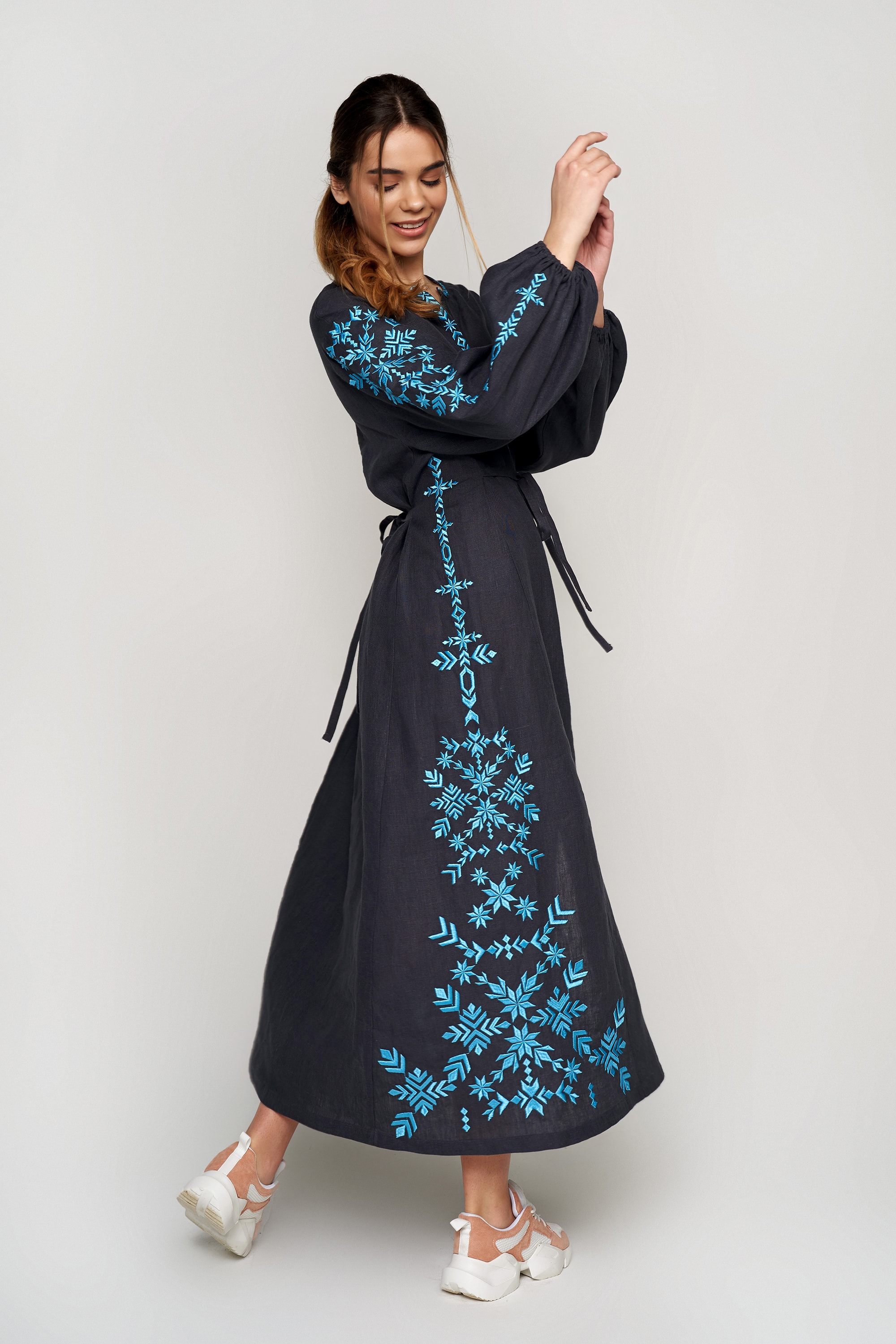 

Жіноча вишита сукня Gray S UKR-4195 UkrGlamour