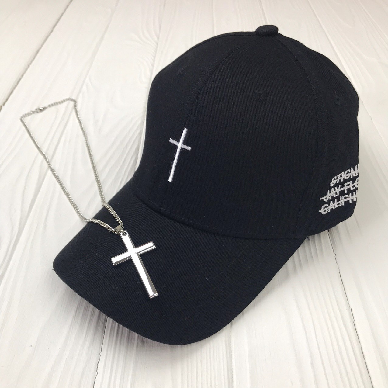 

Кепка Бейсболка City-A Cross Крест Черная + Цепочка с большим Крестиком Серебряного цвета