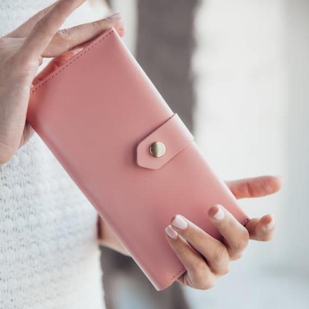 

Женский кожаный кошелек Lucky Maxi Розовый 48