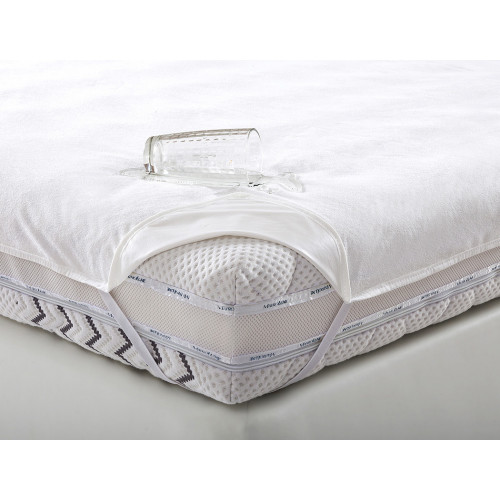 

Наматрасник MatroLuxe влагостойкий 120х190