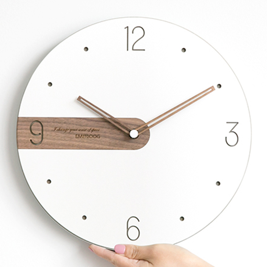 

Настенные часы EMITDOOG Wooden Piece G245 Dot