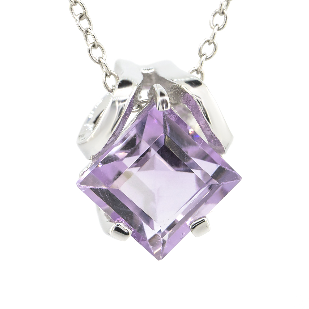

Серебряная подвеска 925 пробы 3,57 г с бразильским аметистом Rose de France 4,78 карат #773777.