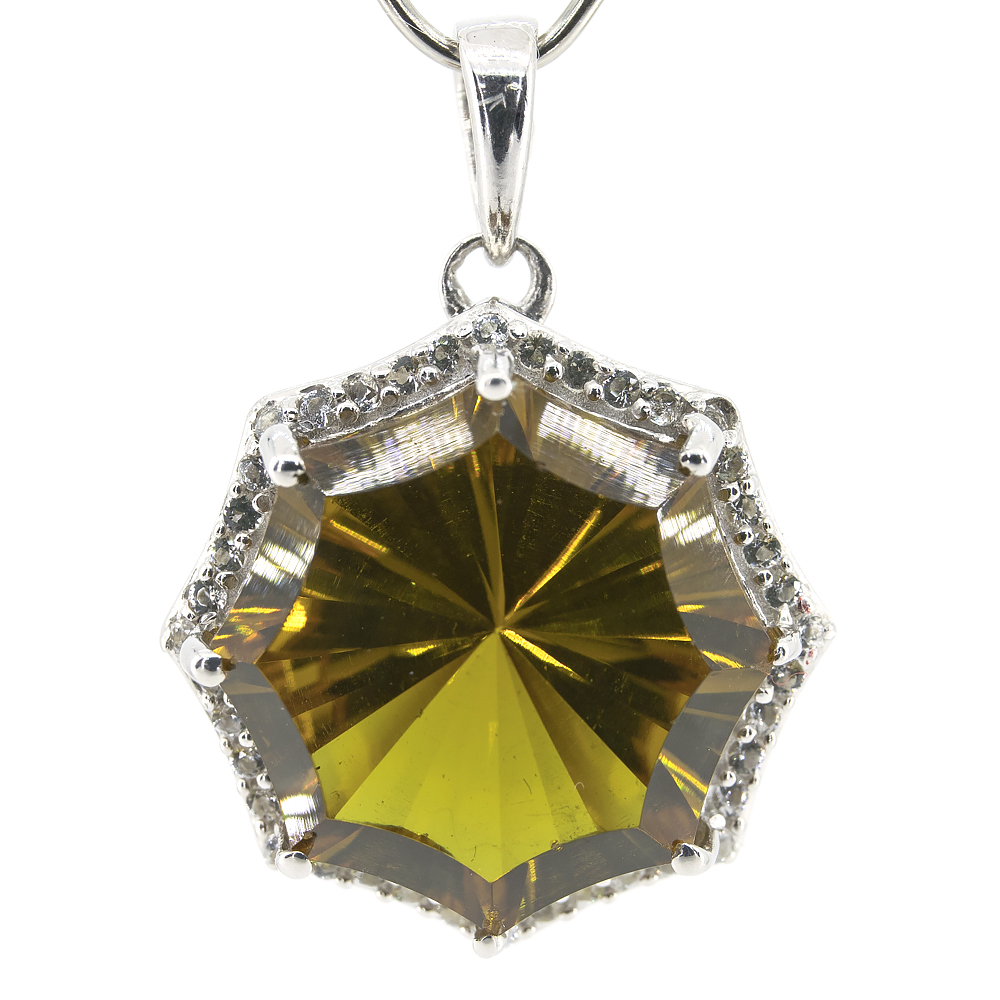 

Серебряная подвеска 925пр 6,07г с турецким султанитом AAAA, топаз. 14,55к DYNASTY #204217.