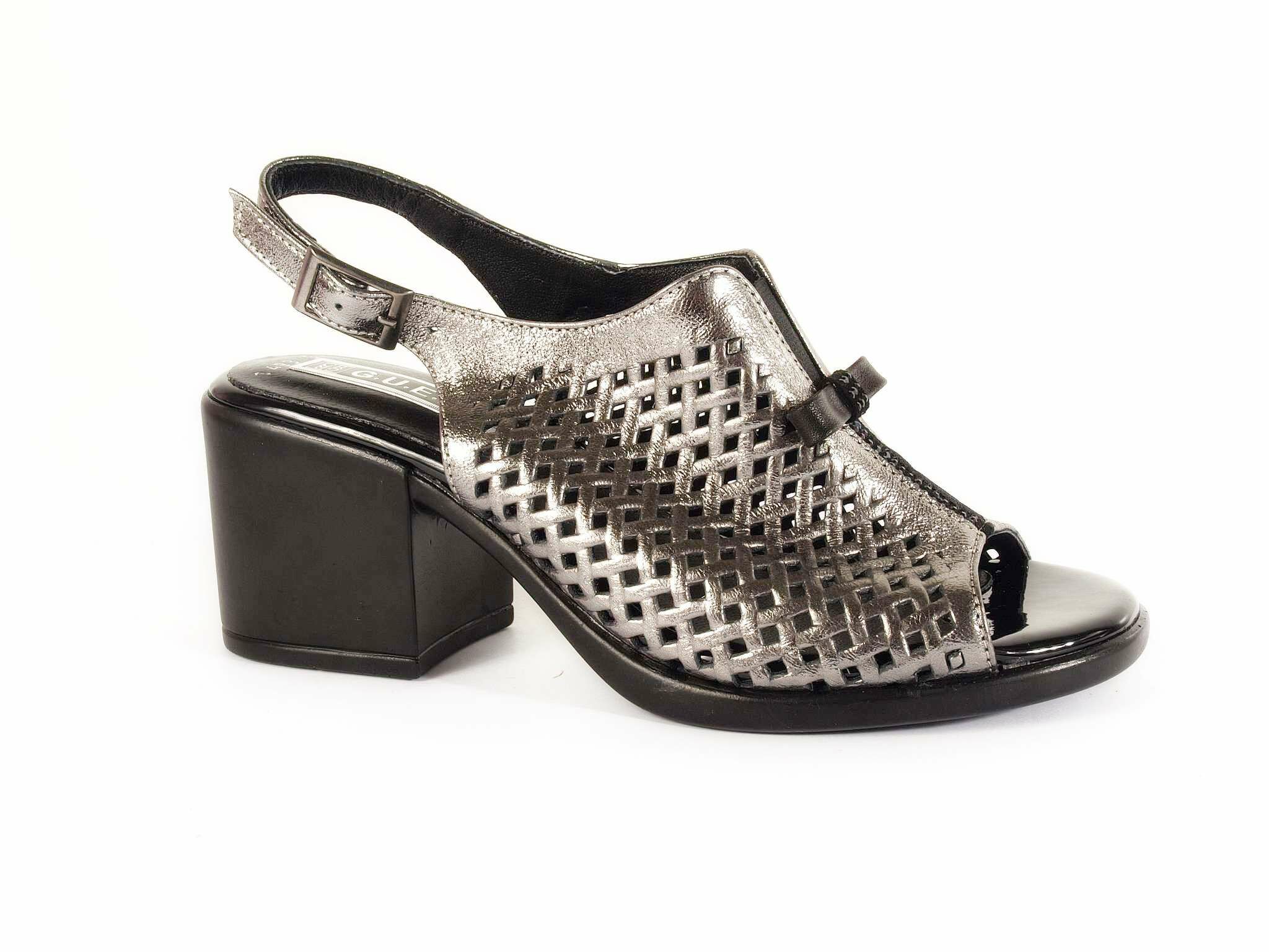

Босоножки GUERO 019-1493-97 36 Черный