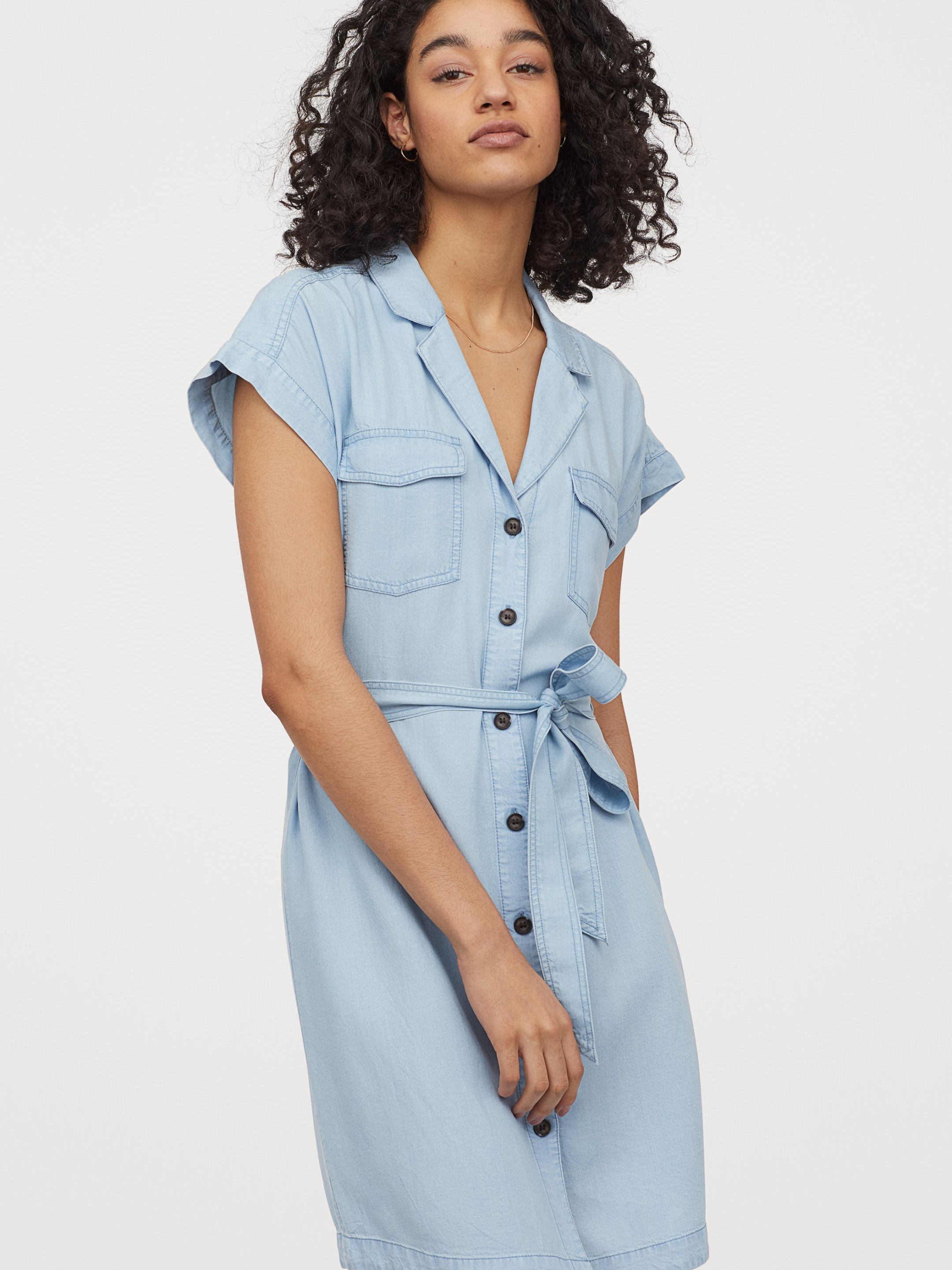 

Платье H&M 7596370RP5 40 Голубое