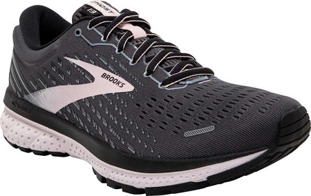 

Женские кроссовки Brooks Ghost 13 Running Shoe Black/Pearl/Hushed Violet 40