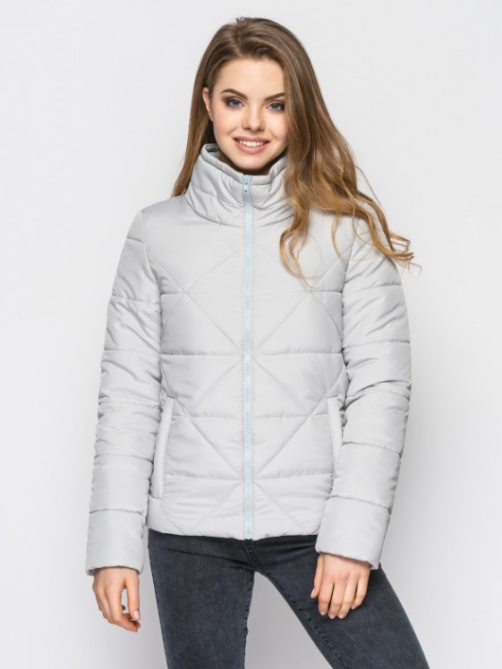 

Демисезонная женская куртка MODA РОМБ XXL () Светло-серый (РОМБ /3 F, Демисезонная женская куртка MODA РОМБ XXL (52) Светло-серый (РОМБ /3 F )