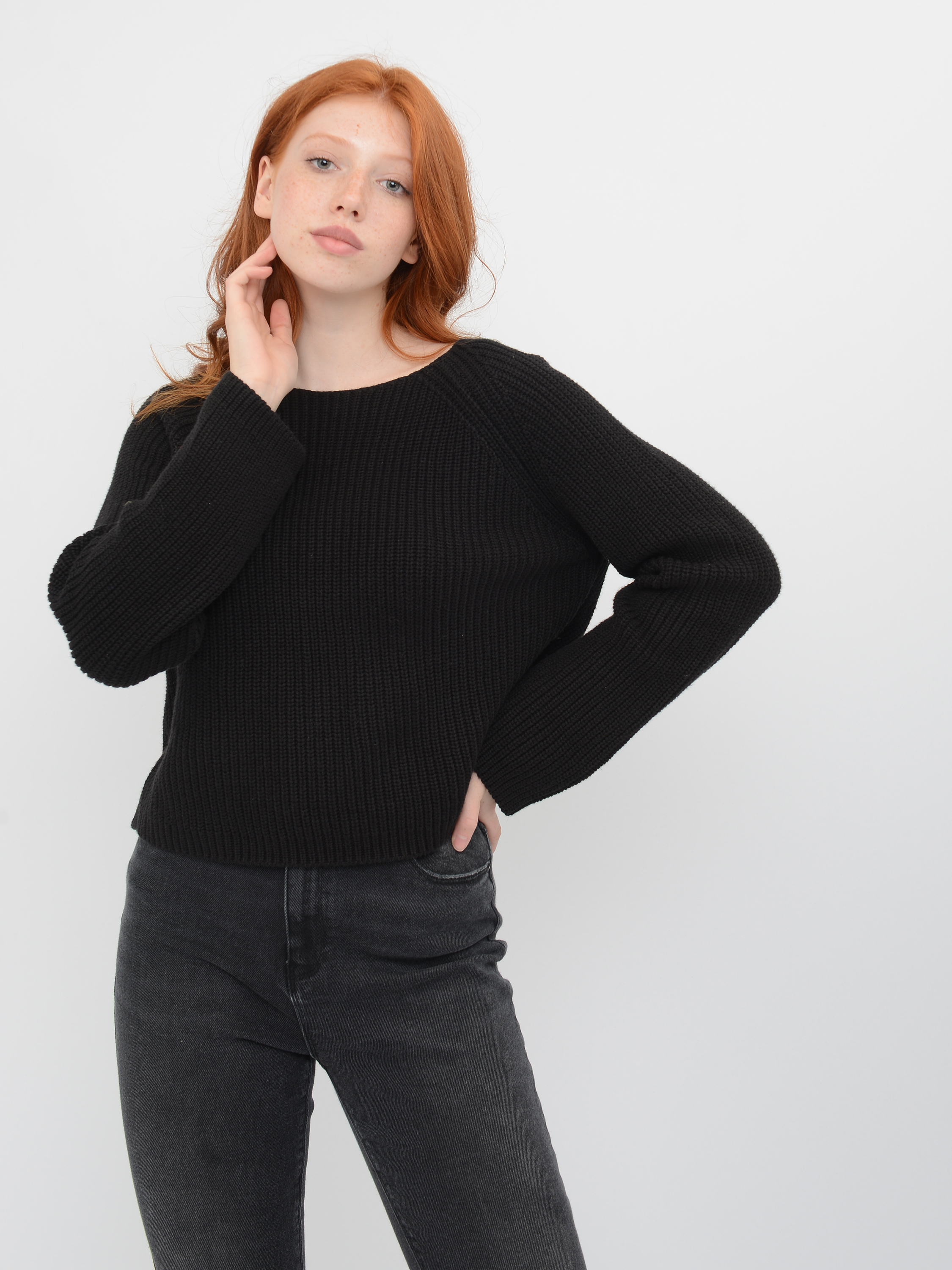 

Джемпер H&M 75913337 S Черный