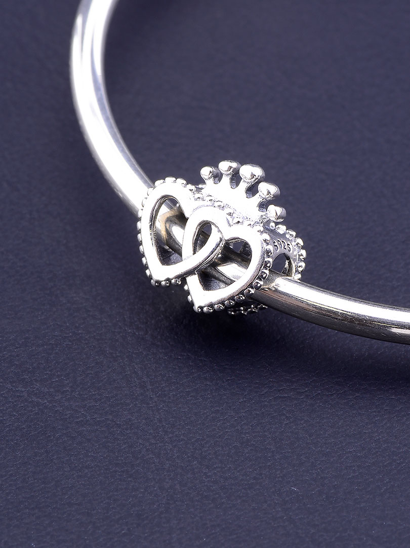 

Шарм Два сердца Pandora Style Серебро(925) 082926