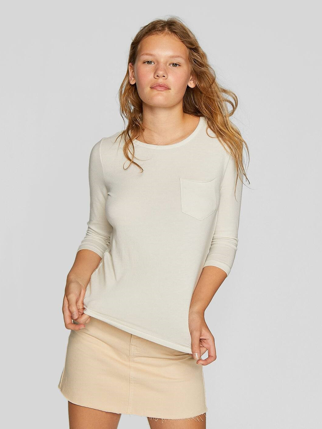 

Лонгслив Stradivarius 08001104006 M Бежевый