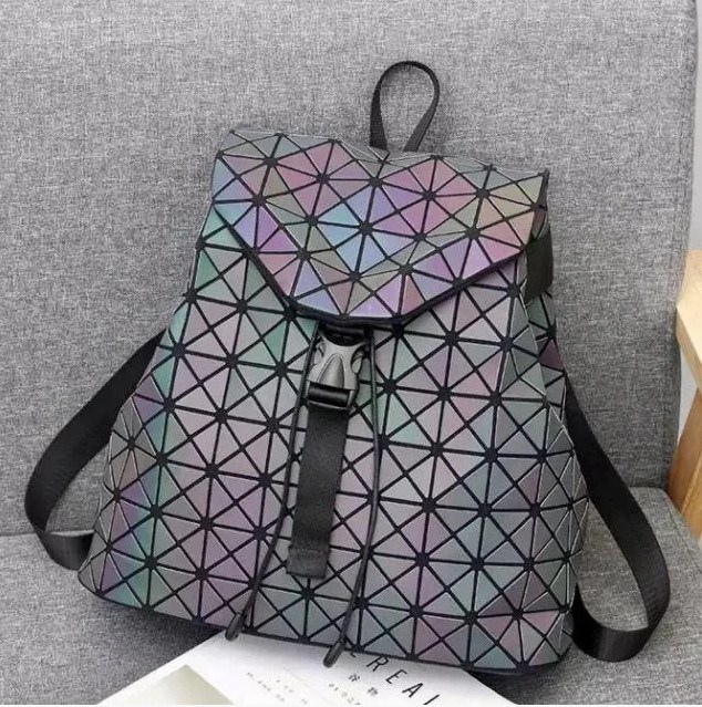 

Женская сумка-рюкзак бао бао ночной алмаз, Bao Bao Issey Miyake хамелеон мелкий ромбик