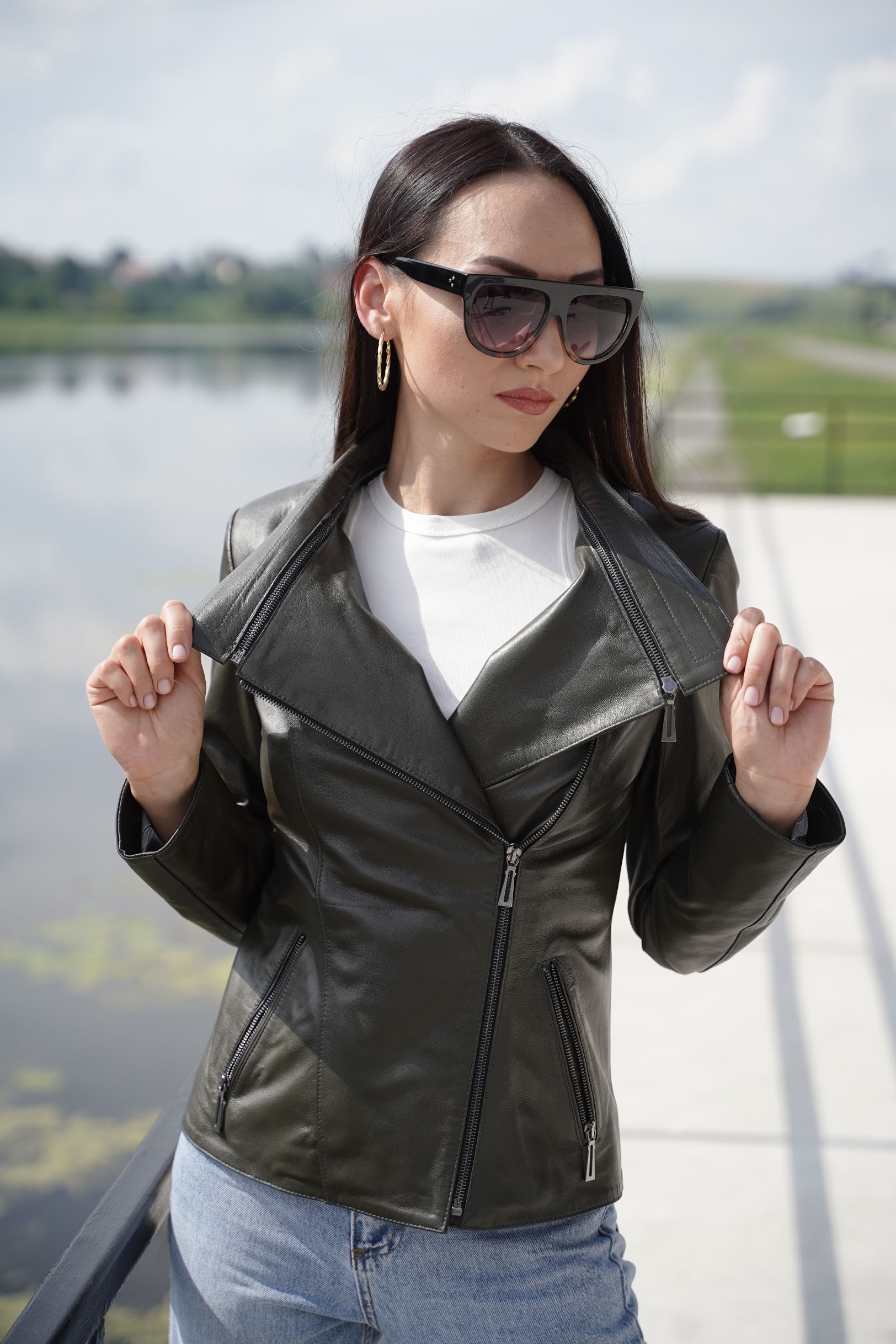 

Женская кожаная куртка (515-2) Venom Pelle 52 Хаки 000134443