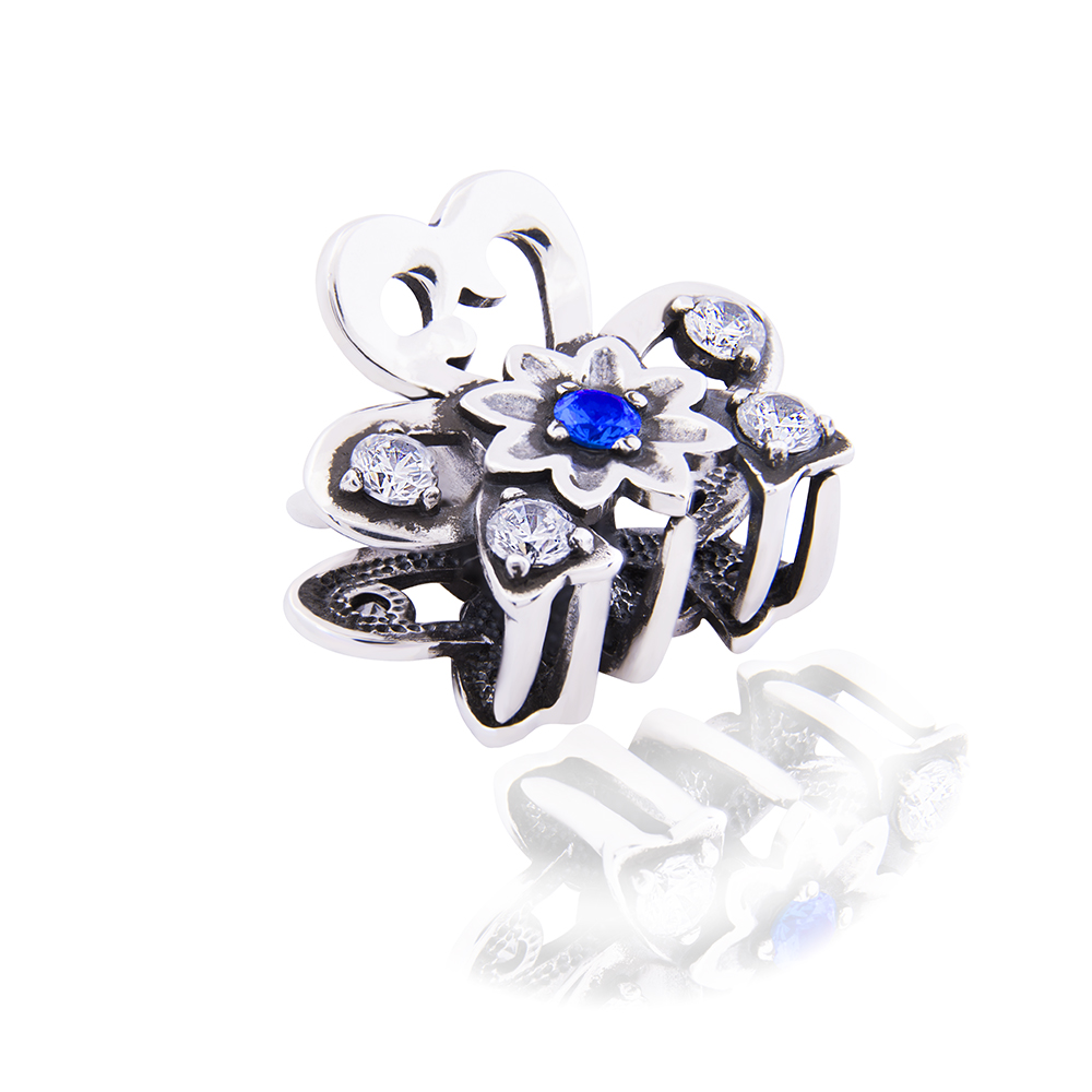 

Серебряная заколка краб (9313)