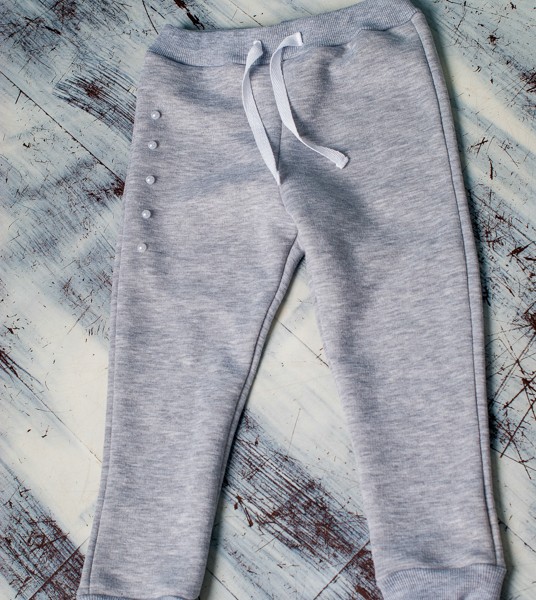 

Спортивные брюки Little Bunny с бусинами 110см Серые