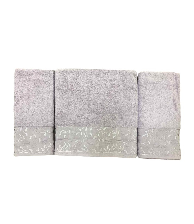 

Набор полотенец для лица и тела Gold Soft Life For You 2х50*90 см + 70*140 см махровые банные в коробке лиловый арт.ts-02177