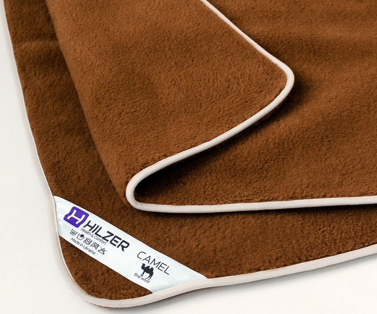 

Ковдра HILZER Super Heat 200х200 из итальянского шерстяного полотна Woolmark