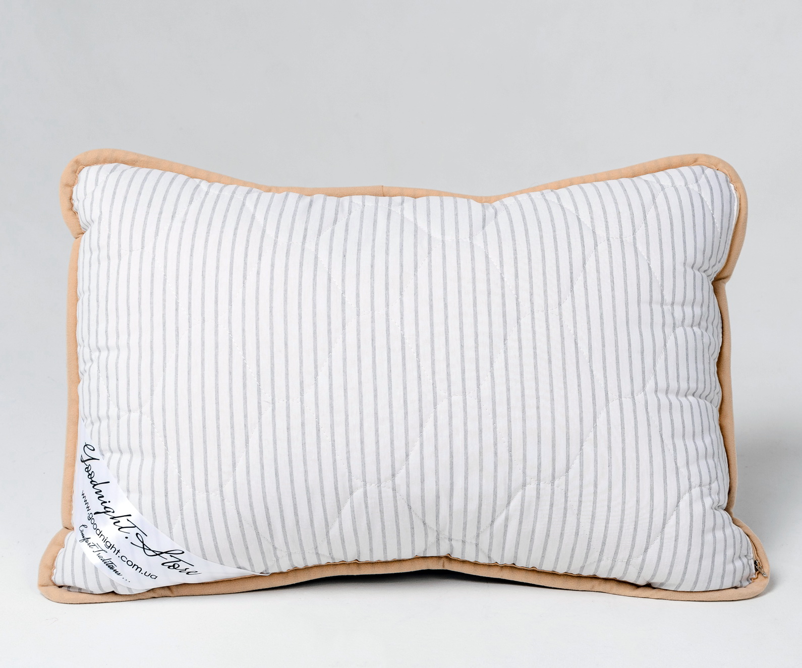 

Гіпоалергенна подушка Goodnight.Store 50х70 сіра / біла у смужку
