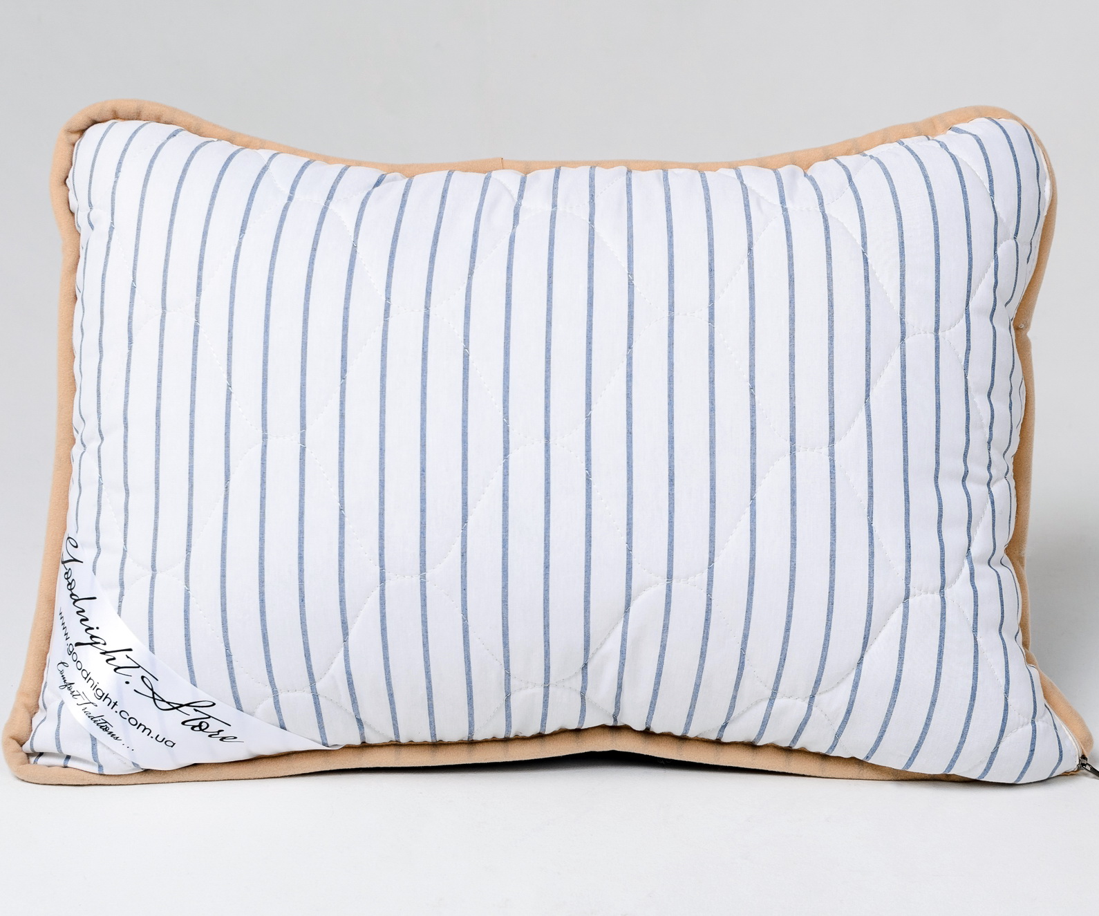 

Гіпоалергенна подушка Goodnight.Store 50х70 синя / біла у смужку