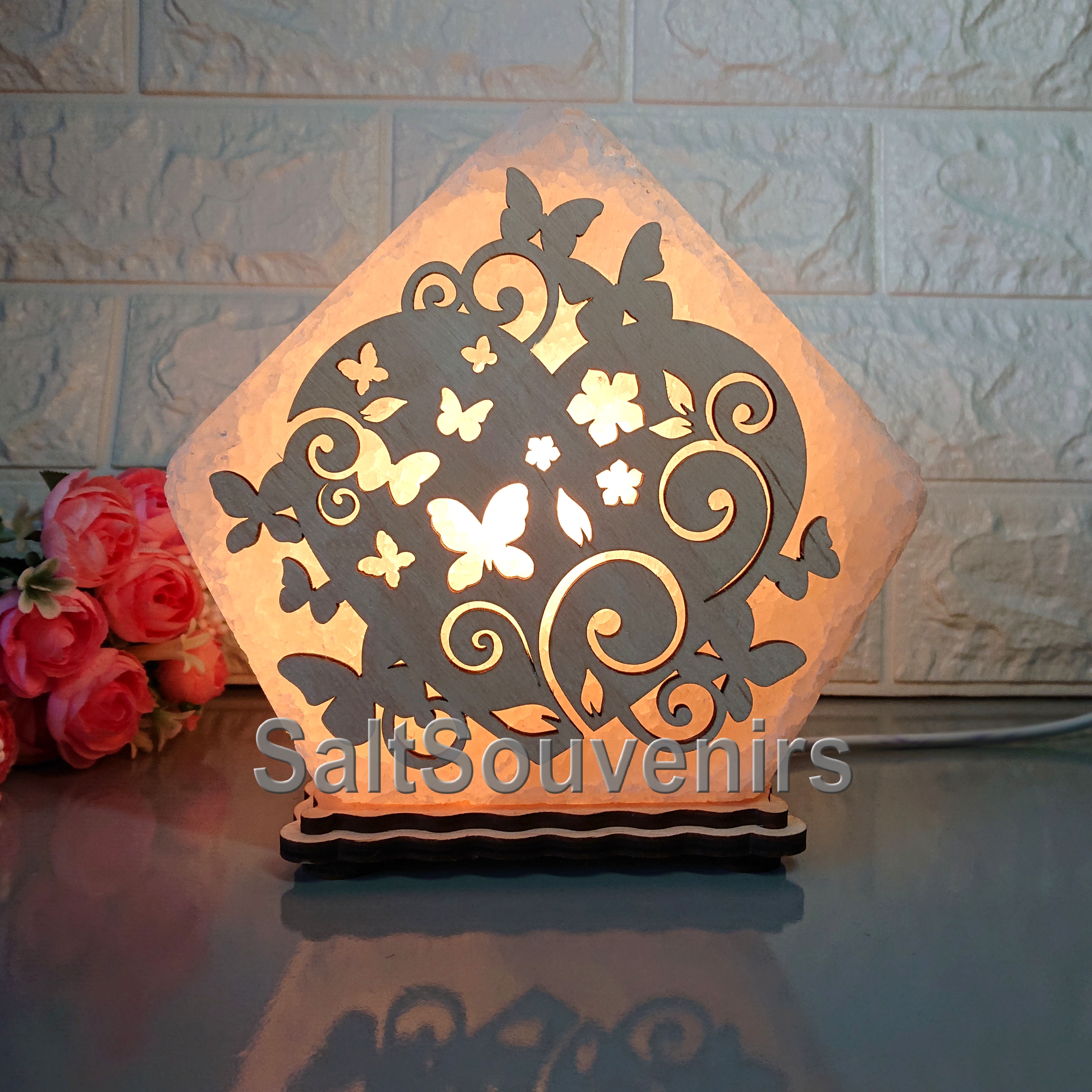 

Соляная лампа EcoDecorLamp Домик средний Сердце
