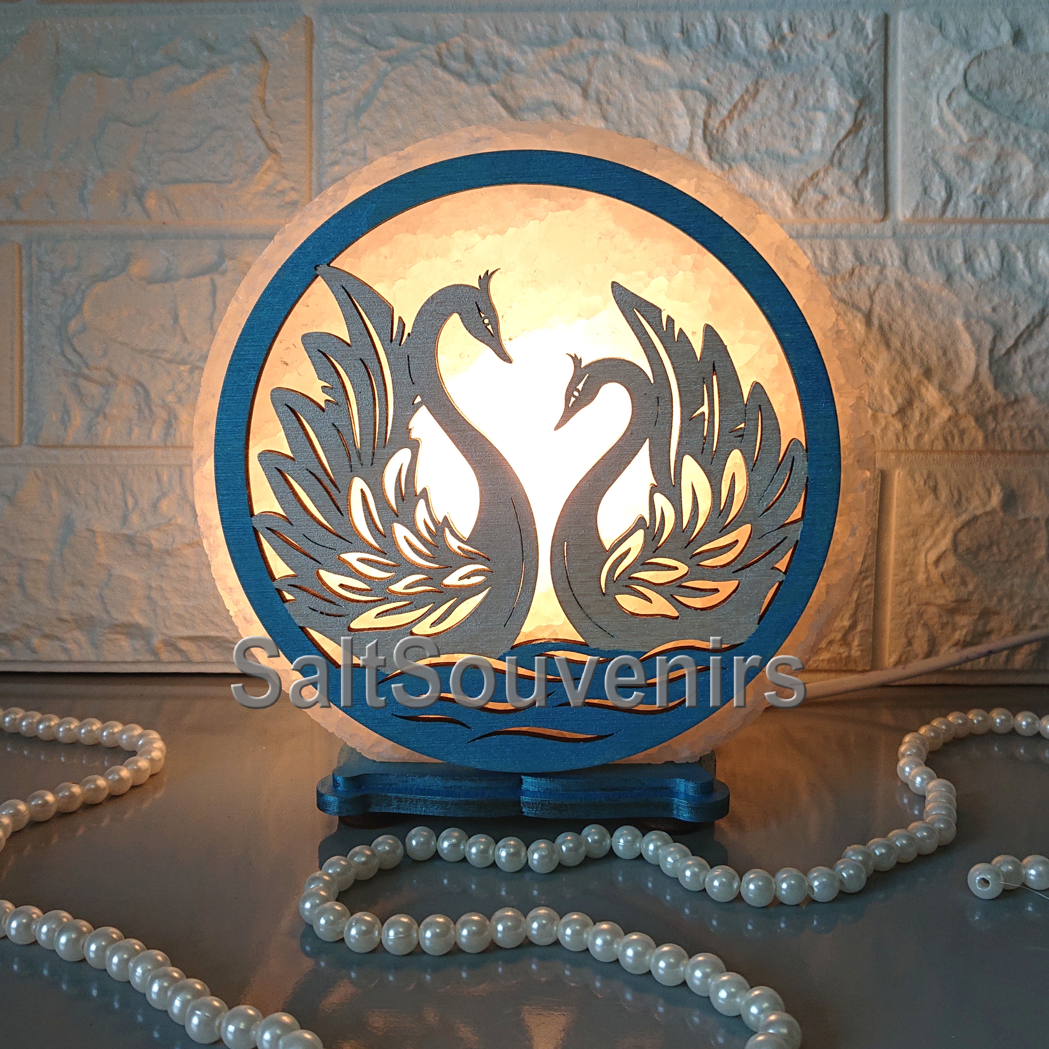 

Соляной светильник EcoDecorLamp Лебеди цветная