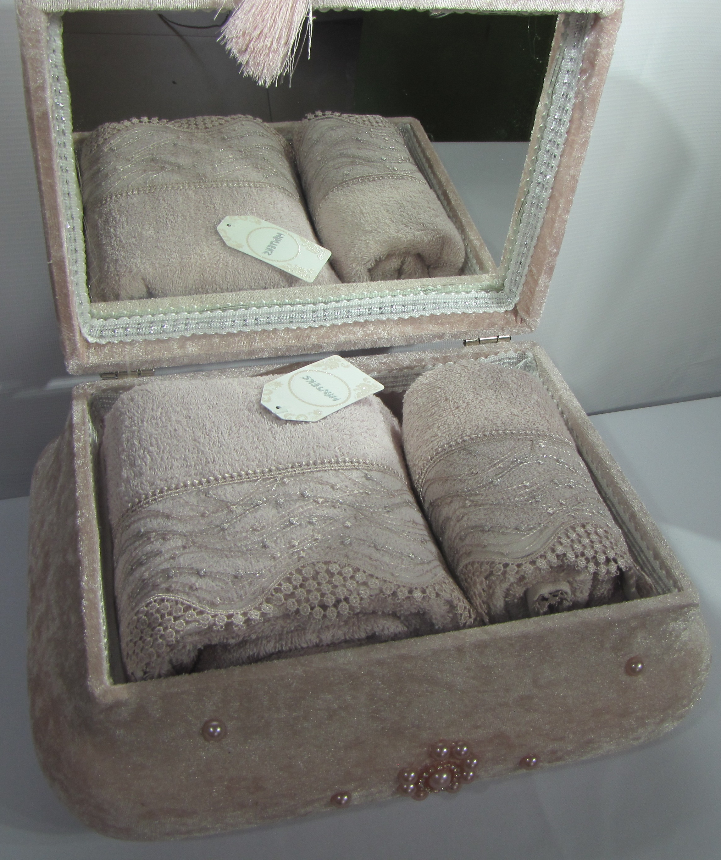 

Подарочный набор полотенец в сундуке Minteks Towel Set 50x90 + 70x140 розовый