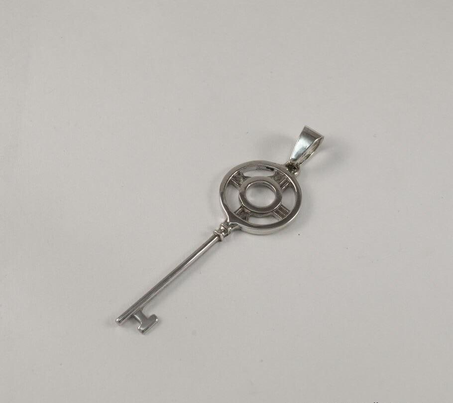 

Кулон в виде ключа Maxi Silver Maxi Silver 7895
