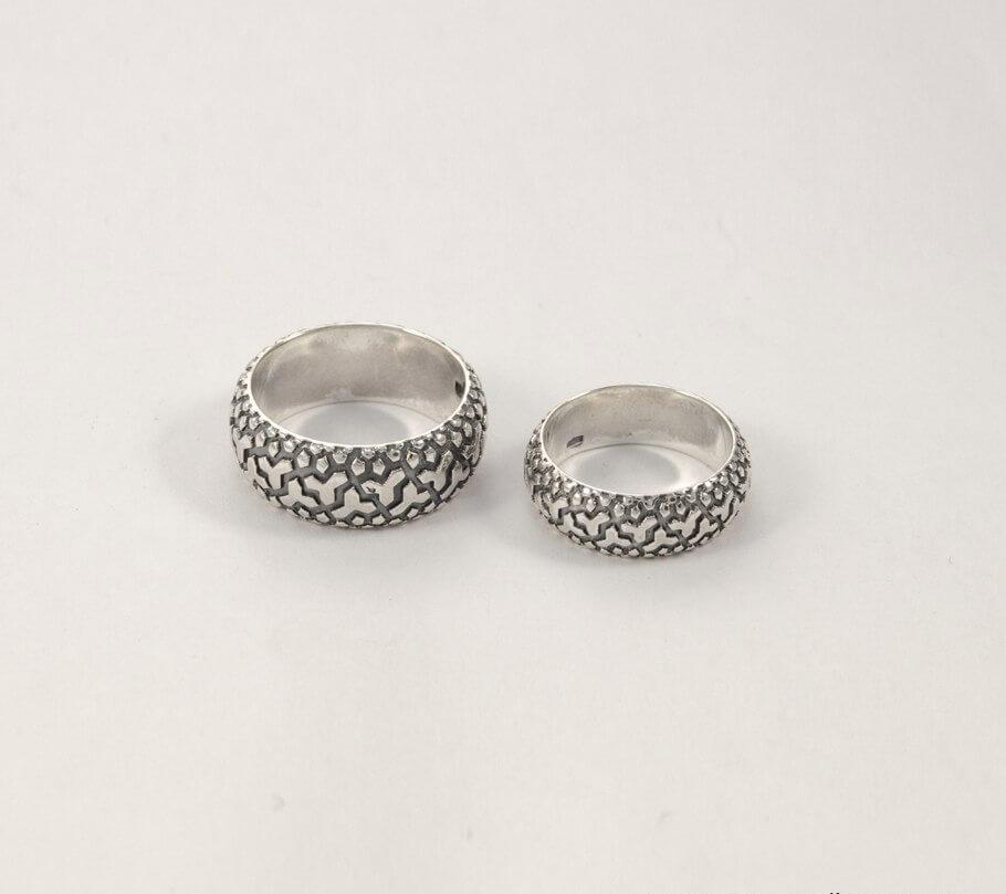 

Кольцо как шина Maxi Silver 6866 ZL, размер 21
