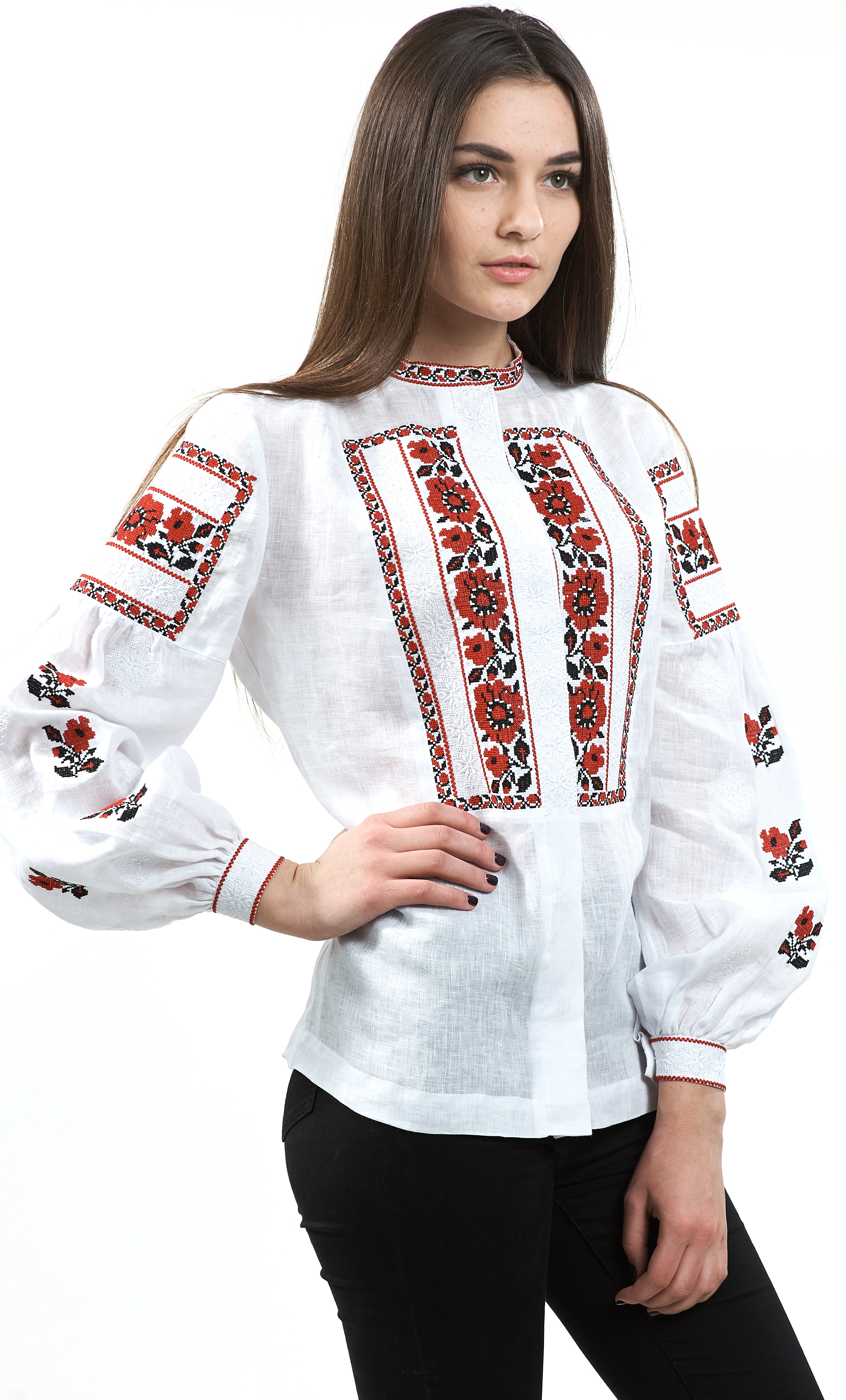 

Вышиванка Edelvika 138-17/00 48 Белая