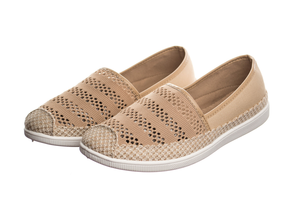 

Слипоны женские Sleep on beige 38