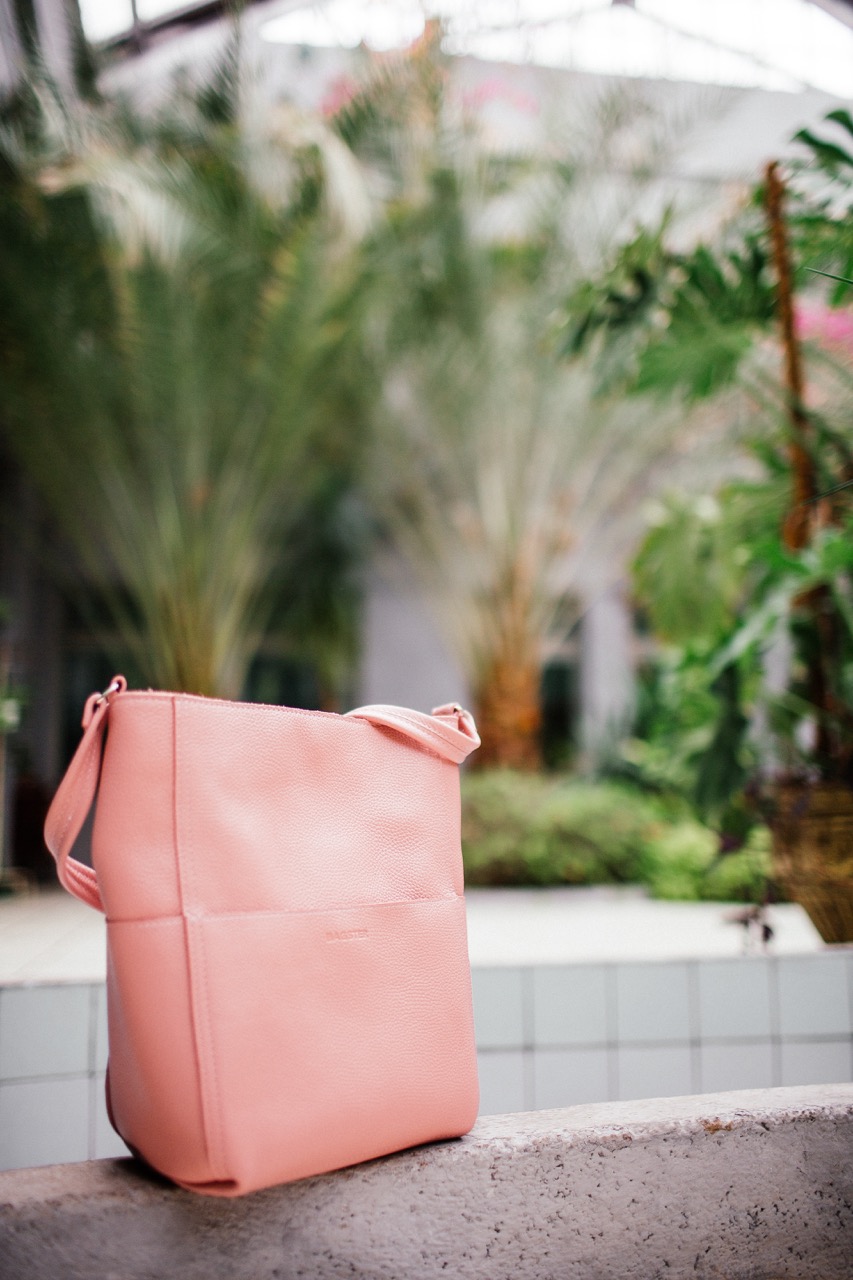 

Сумка кожаная Bagster ручной работы