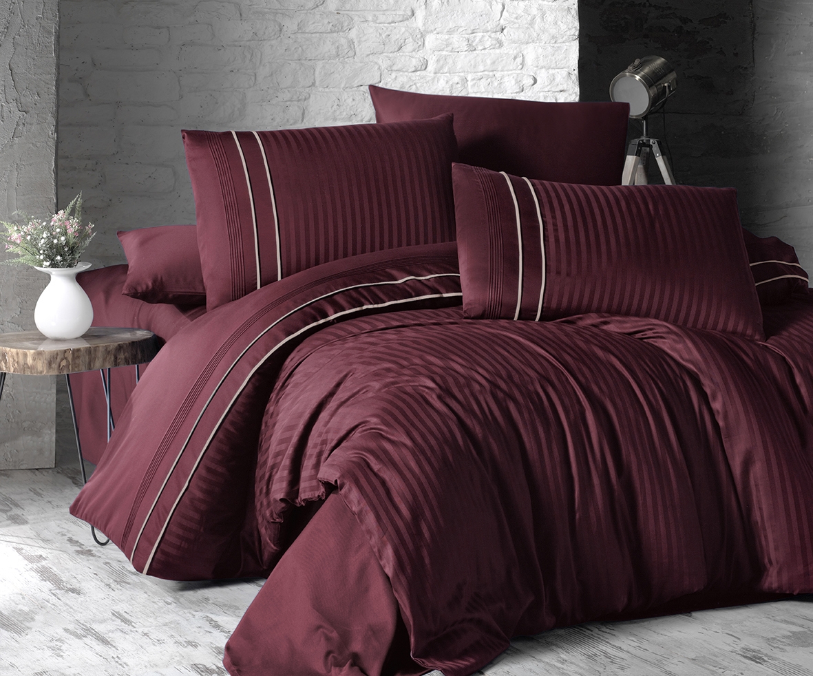 

Комплект постельного белья First Choice Deluxe Сатин 200х220 "STRIPE STYLE BORDO"